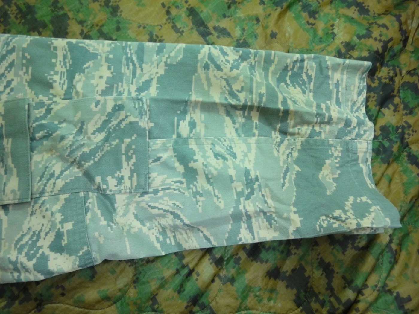 ミリタリーショップ 南国百貨店.COM|沖縄 USAF ABU パンツ 34R ワケあり特価品 [Q-1838] - U 記録写真7