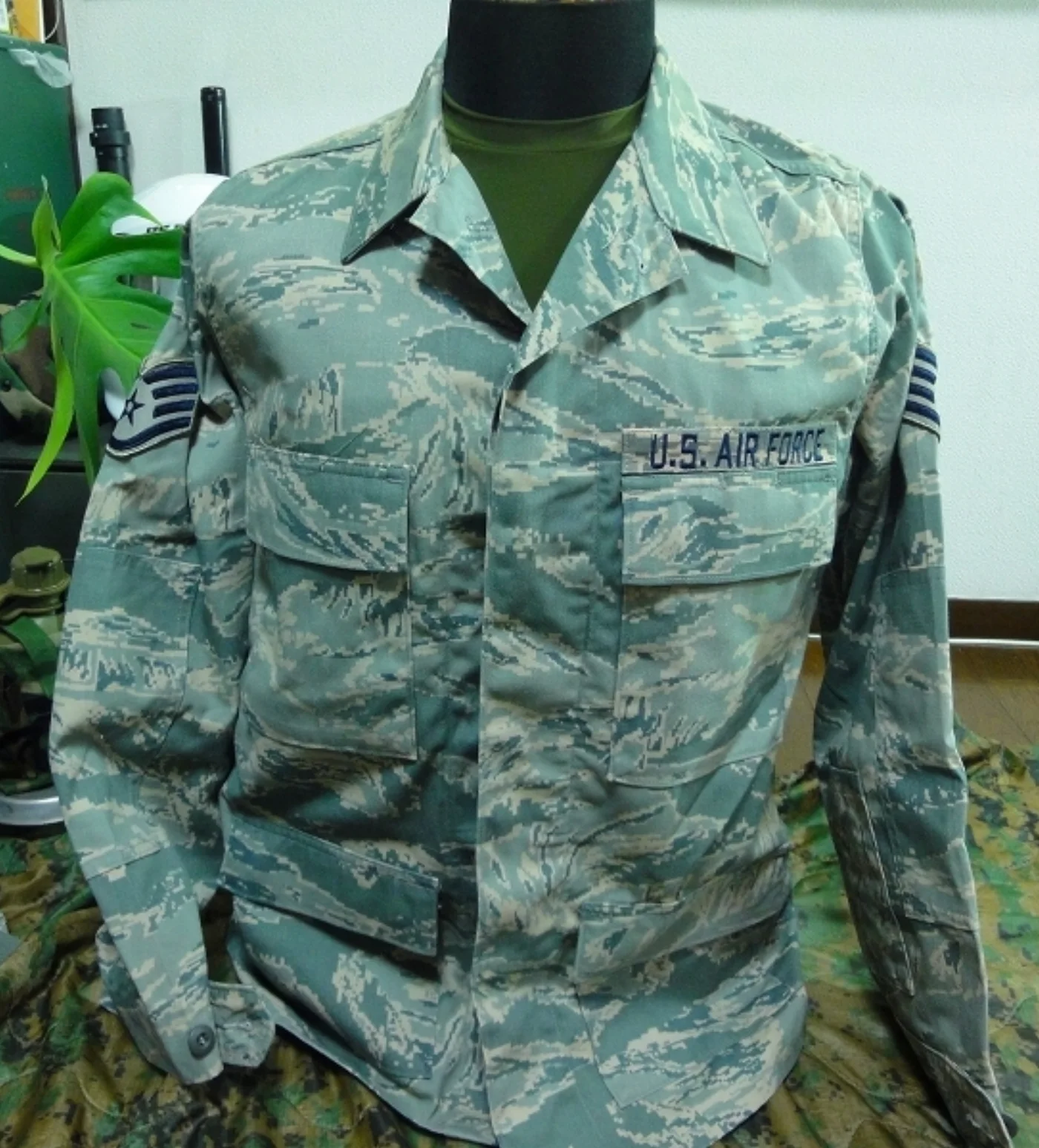 ミリタリーショップ 南国百貨店.COM|沖縄 USAF ABU ジャケット 40R (L-R) [Q-1856] - U 記録写真2