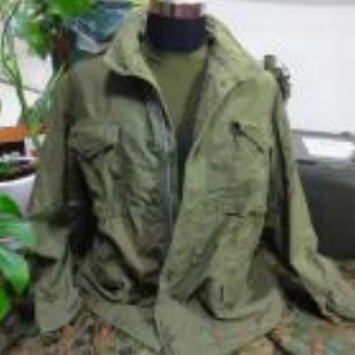 ミリタリーショップ 南国百貨店.COM|沖縄 M65 ジャケット L-L ジッパー不良 [ZZ Q-1901] - M6 記録写真1