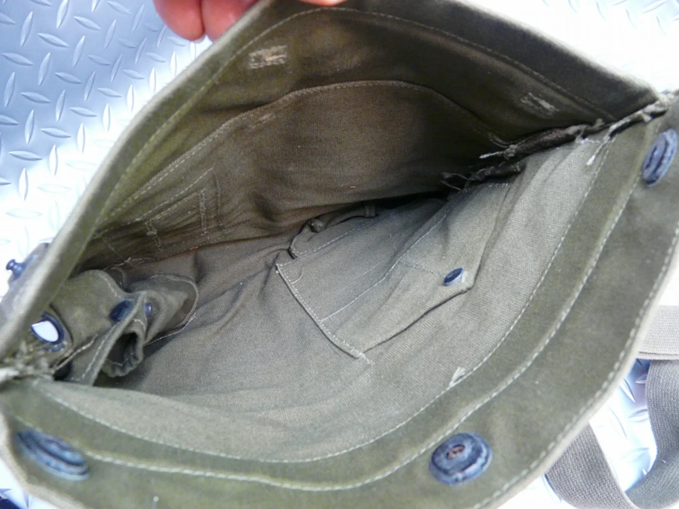 ミリタリーショップ 南国百貨店.COM|沖縄 FIELD PROTECTIVE MASK M9A1 CASE [ZZ F 記録写真7