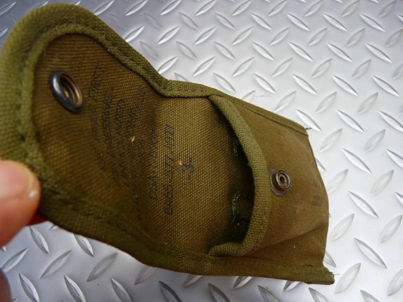 ミリタリーショップ 南国百貨店.COM|沖縄 CASE FIELD FIRST AID DRESSING M-1956 記録写真5