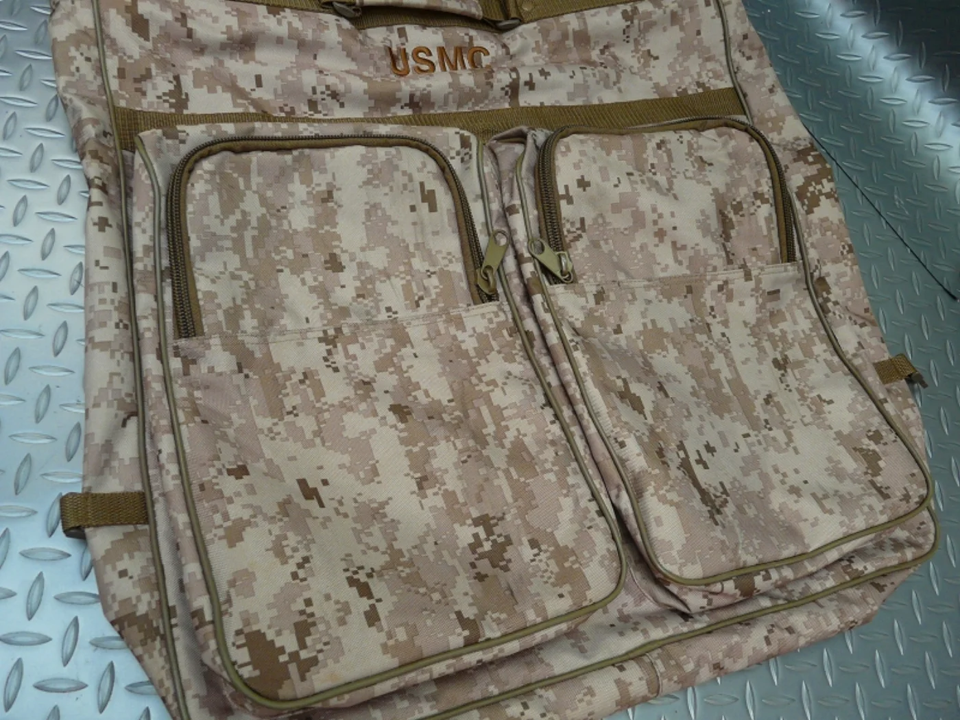 ミリタリーショップ 南国百貨店.COM|沖縄 USMC スーツバッグ ※ワケあり特価品 [ZZ A-631] - USM 記録写真3