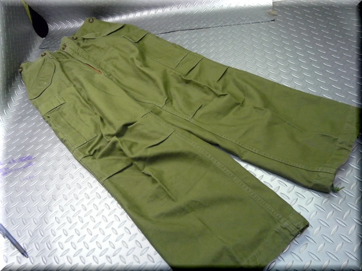 ミリタリーショップ 南国百貨店.COM|沖縄 M51 パンツ OD 中古ワケあり [ZZ G-982] - M51 パン 記録写真2