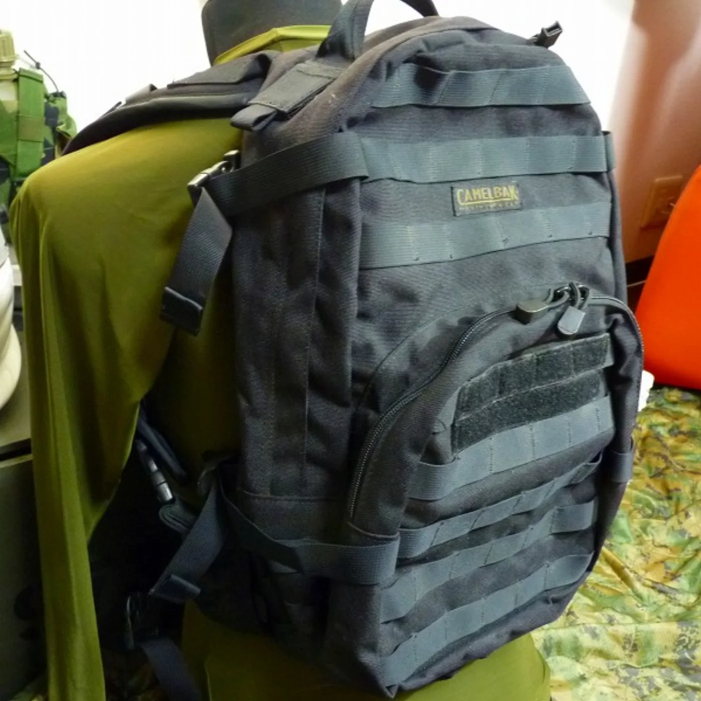 ミリタリーショップ 南国百貨店.COM|沖縄 CAMELBAK ブラック [Q-1916] - CAMELBAKカラー： 記録写真5