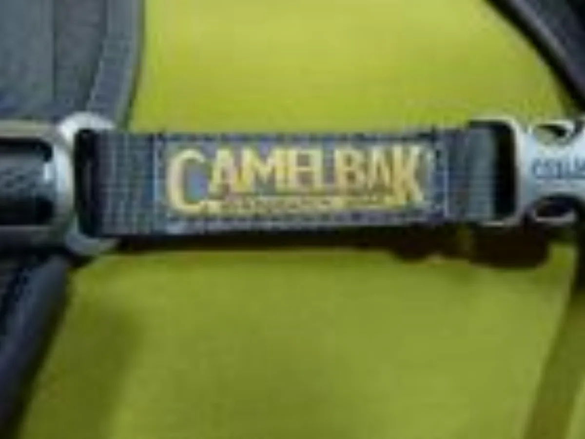 ミリタリーショップ 南国百貨店.COM|沖縄 CAMELBAK 黒 中古良品 [Q-1917] - CAMELBAK色： 記録写真6