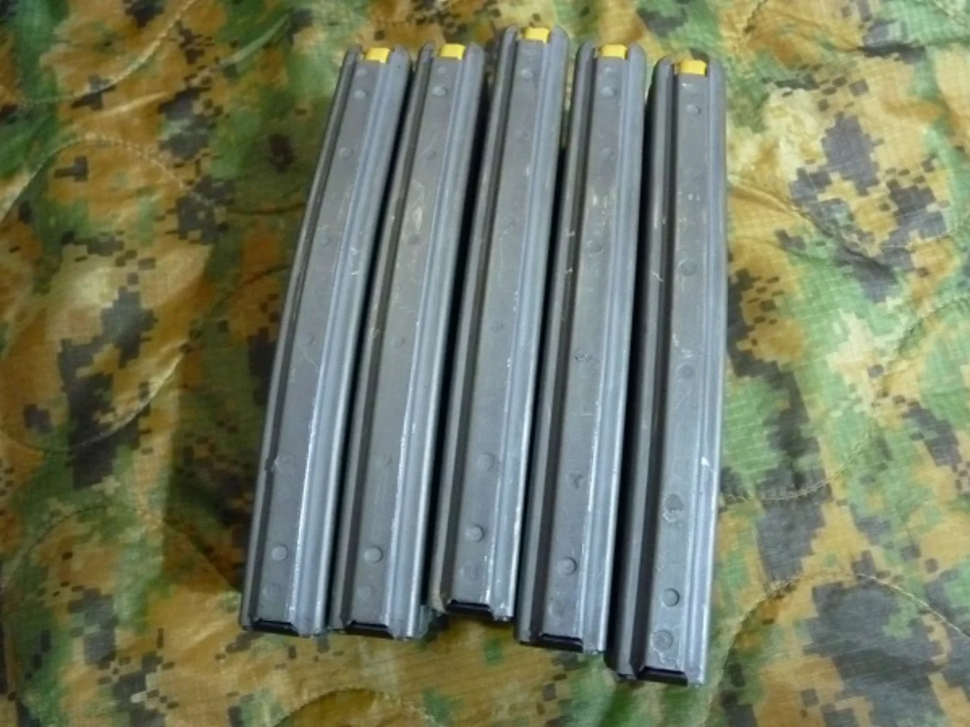 ミリタリーショップ 南国百貨店.COM|沖縄 M-16 ３０連マガジン 米軍放出品、使用済 安全品 [Q-1922] - 記録写真5