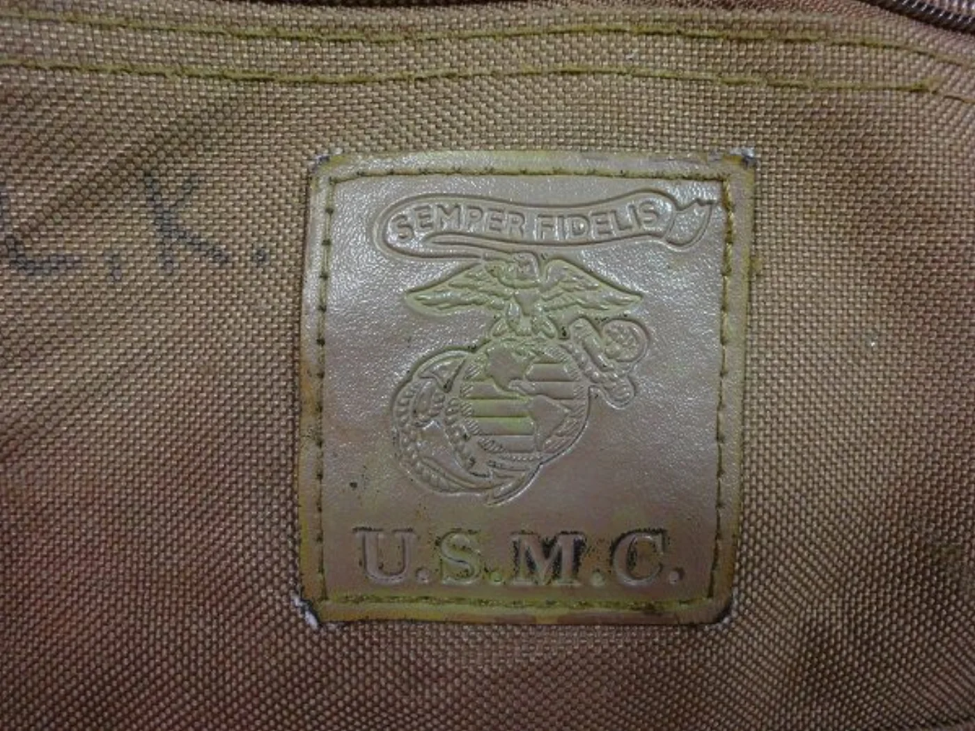 ミリタリーショップ 南国百貨店.COM|沖縄 USMC グローバルアンカー付き 小型バッグ [ZZ Q-1927] - 記録写真3