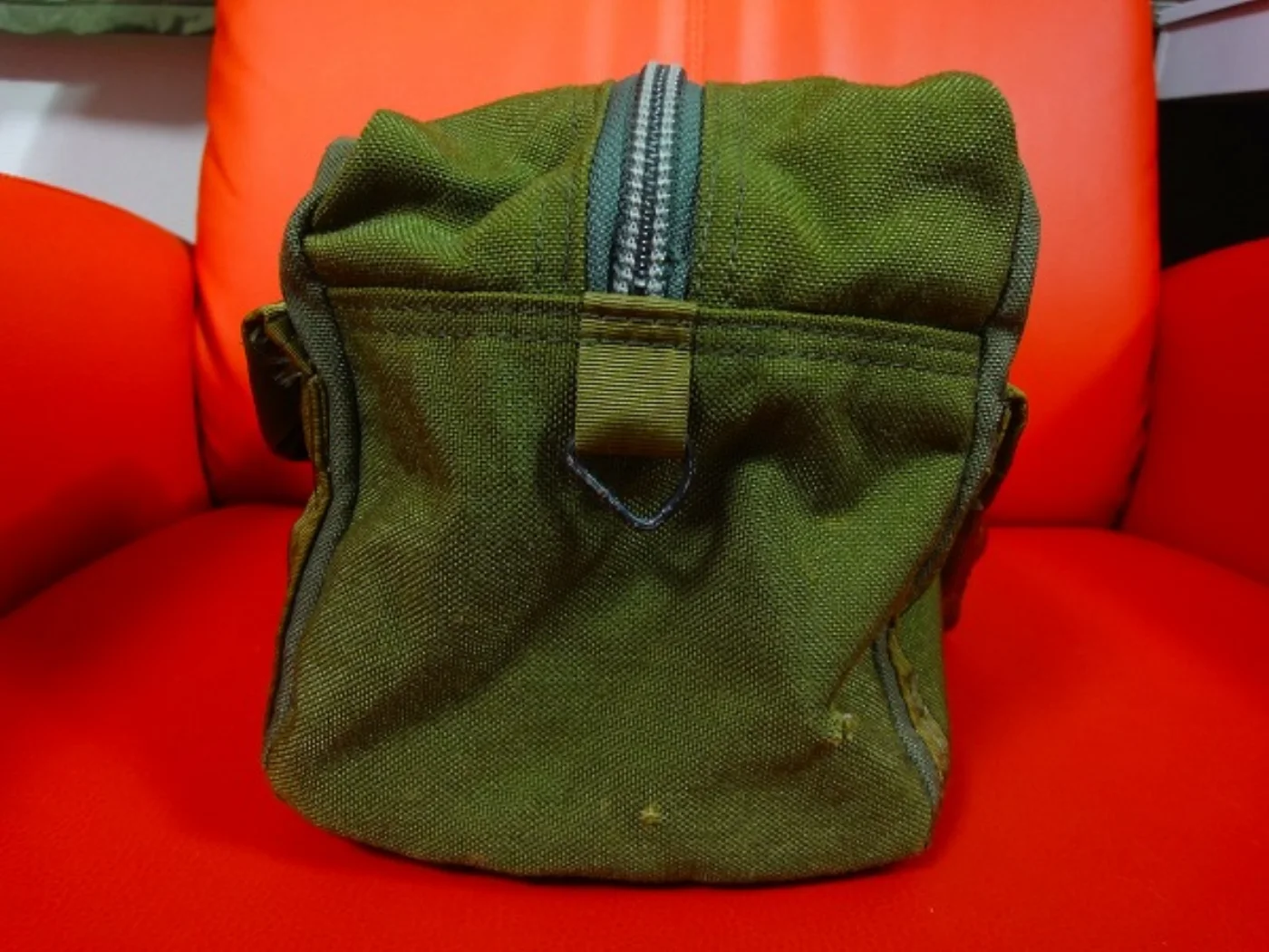 ミリタリーショップ 南国百貨店.COM|沖縄 工具バッグ 30x13x14cm [Q-1929] - 工具バッグ米軍放出 記録写真4