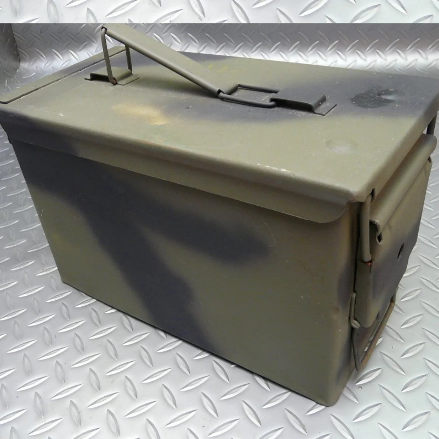 ミリタリーショップ 南国百貨店.COM|沖縄 AMMO BOX リペイント済 15x30x19cm [B-1342] - 記録写真2