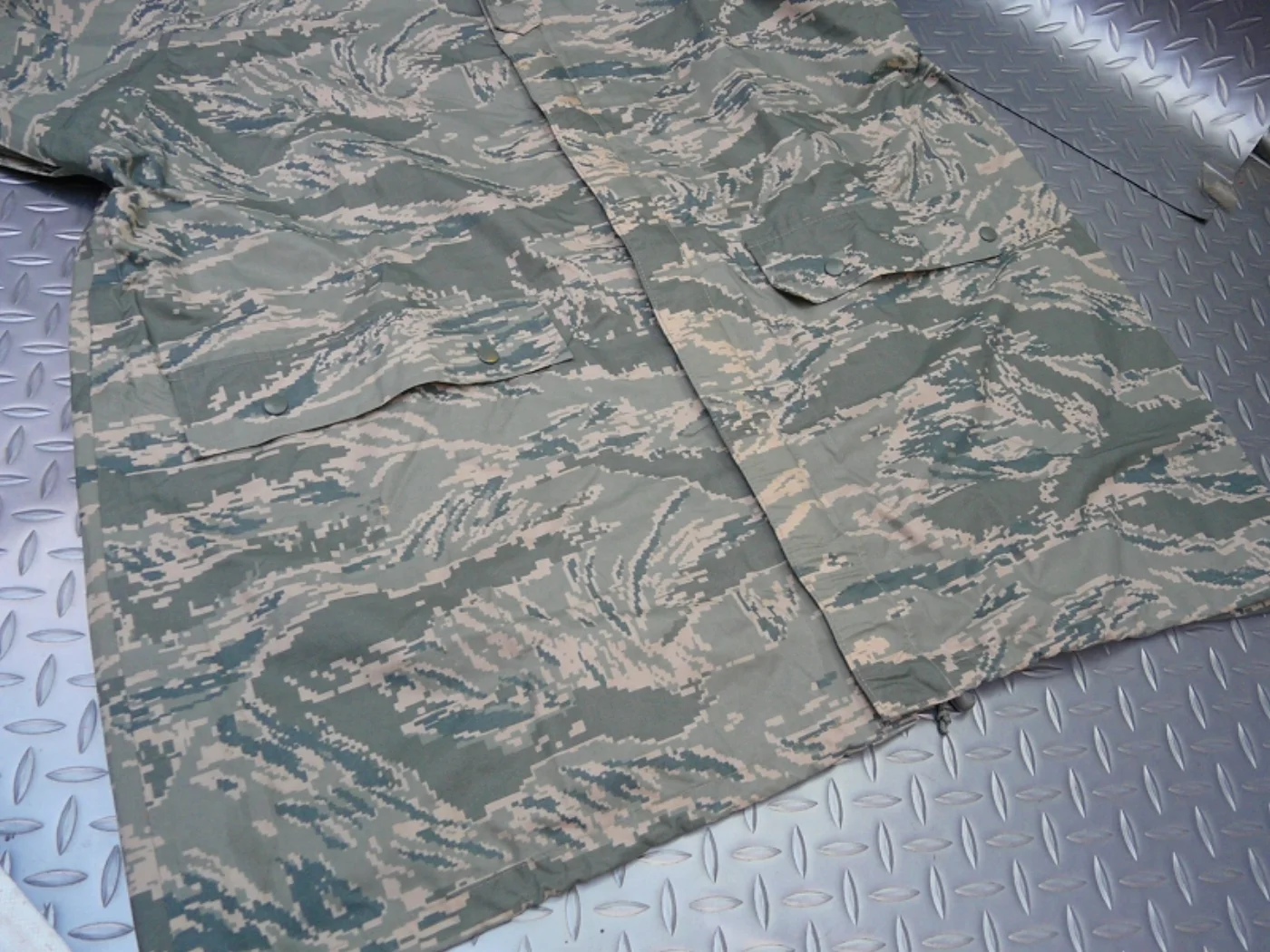 ミリタリーショップ 南国百貨店.COM|沖縄 USAF レインパーカー S [K-433] - USAF レインパーカー 記録写真4
