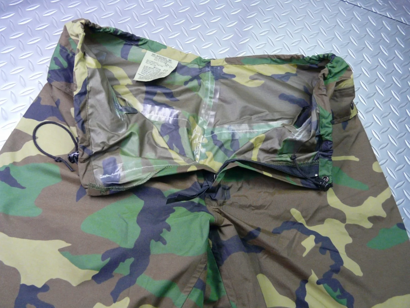 ミリタリーショップ 南国百貨店.COM|沖縄 米軍レインパンツ M [ZZ K-436] - 米軍レインパンツサイズ：M 記録写真4