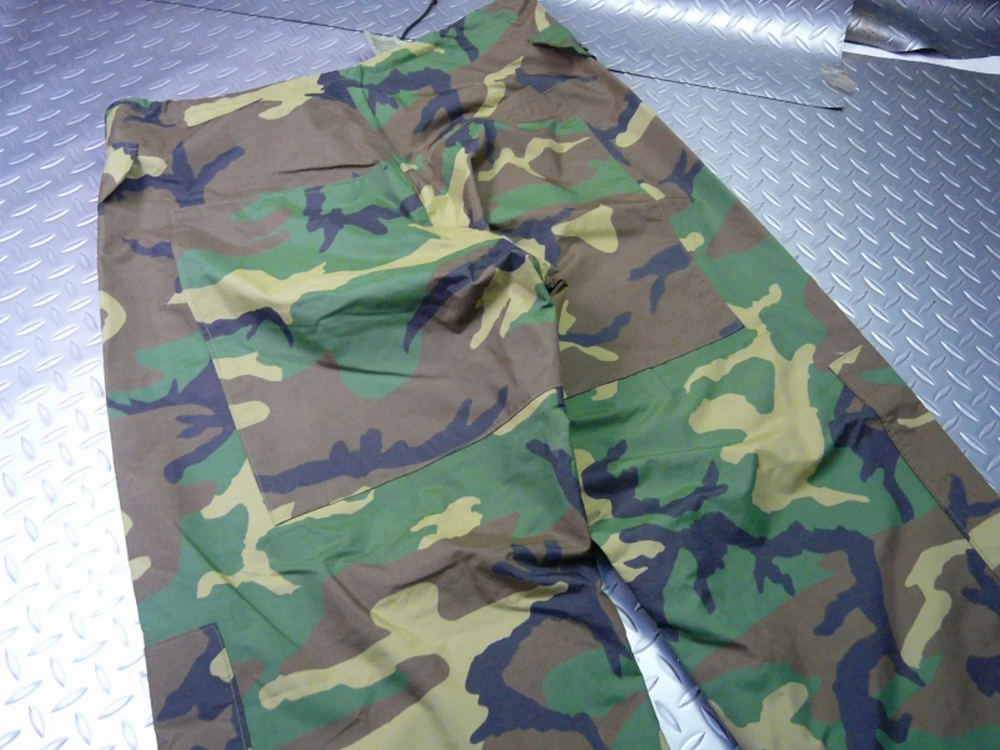 ミリタリーショップ 南国百貨店.COM|沖縄 米軍レインパンツ M [ZZ K-436] - 米軍レインパンツサイズ：M 記録写真7