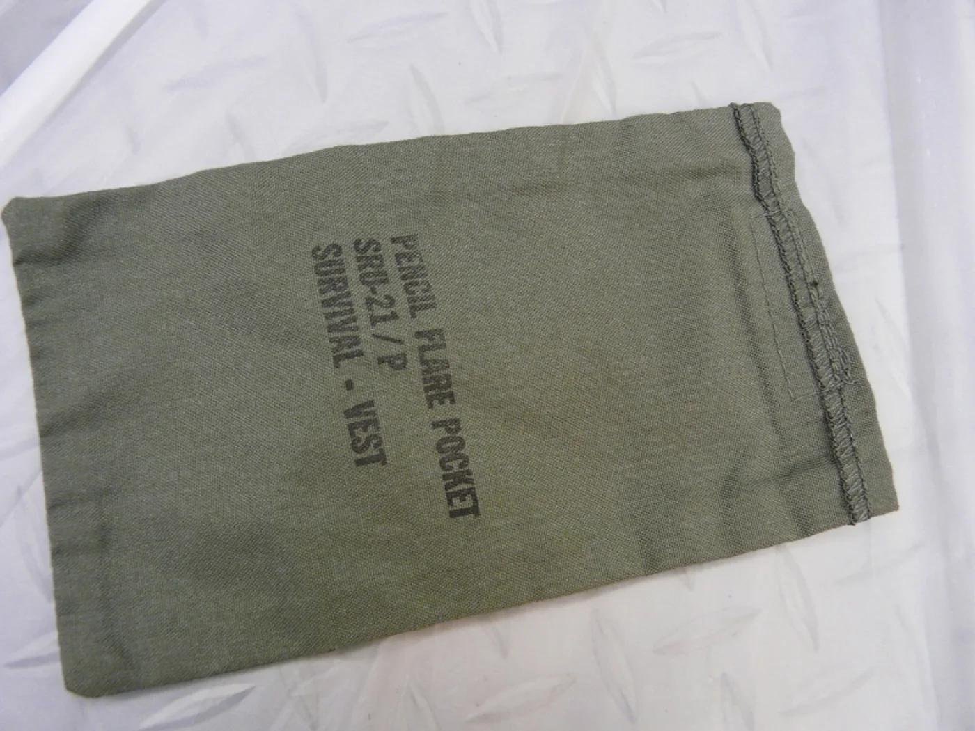 ミリタリーショップ 南国百貨店.COM|沖縄 PENCIL FLARE POCKET SRU-21/P SURVIVAL 記録写真2
