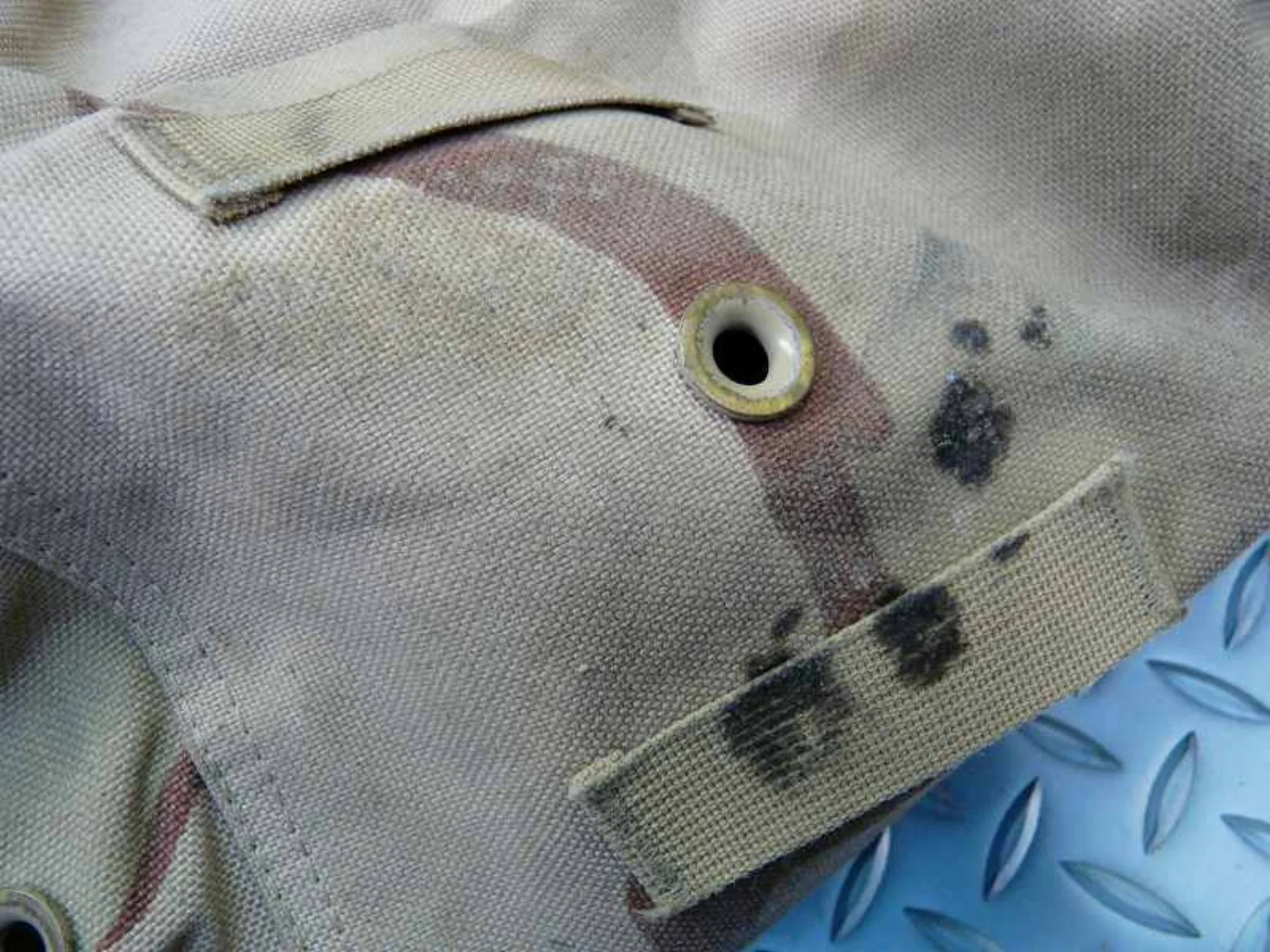 ミリタリーショップ 南国百貨店.COM|沖縄 CAMELBAK 3C デザート 汚れあり [ZZ F-768] - CA 記録写真8