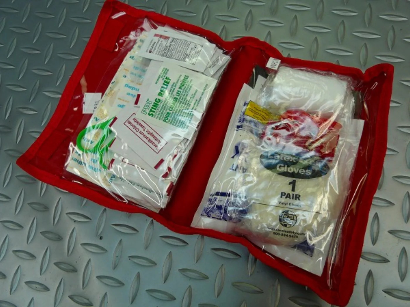 ミリタリーショップ 南国百貨店.COM|沖縄 First Aid Kit 新品 [ZZ D-1840] - First 記録写真3