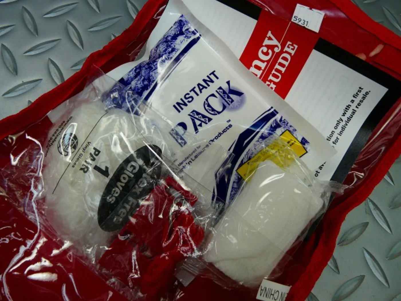 ミリタリーショップ 南国百貨店.COM|沖縄 First Aid Kit 新品 [ZZ D-1840] - First 記録写真6