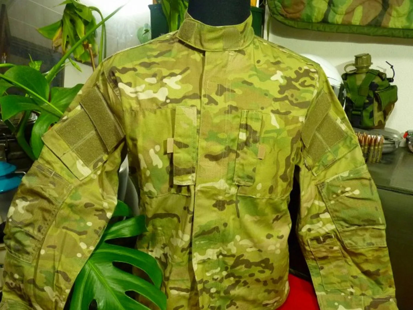 ミリタリーショップ 南国百貨店.COM|沖縄 MULTICAM 上下セット 未使用品 S [ZZZZ Q-2010] - 記録写真7