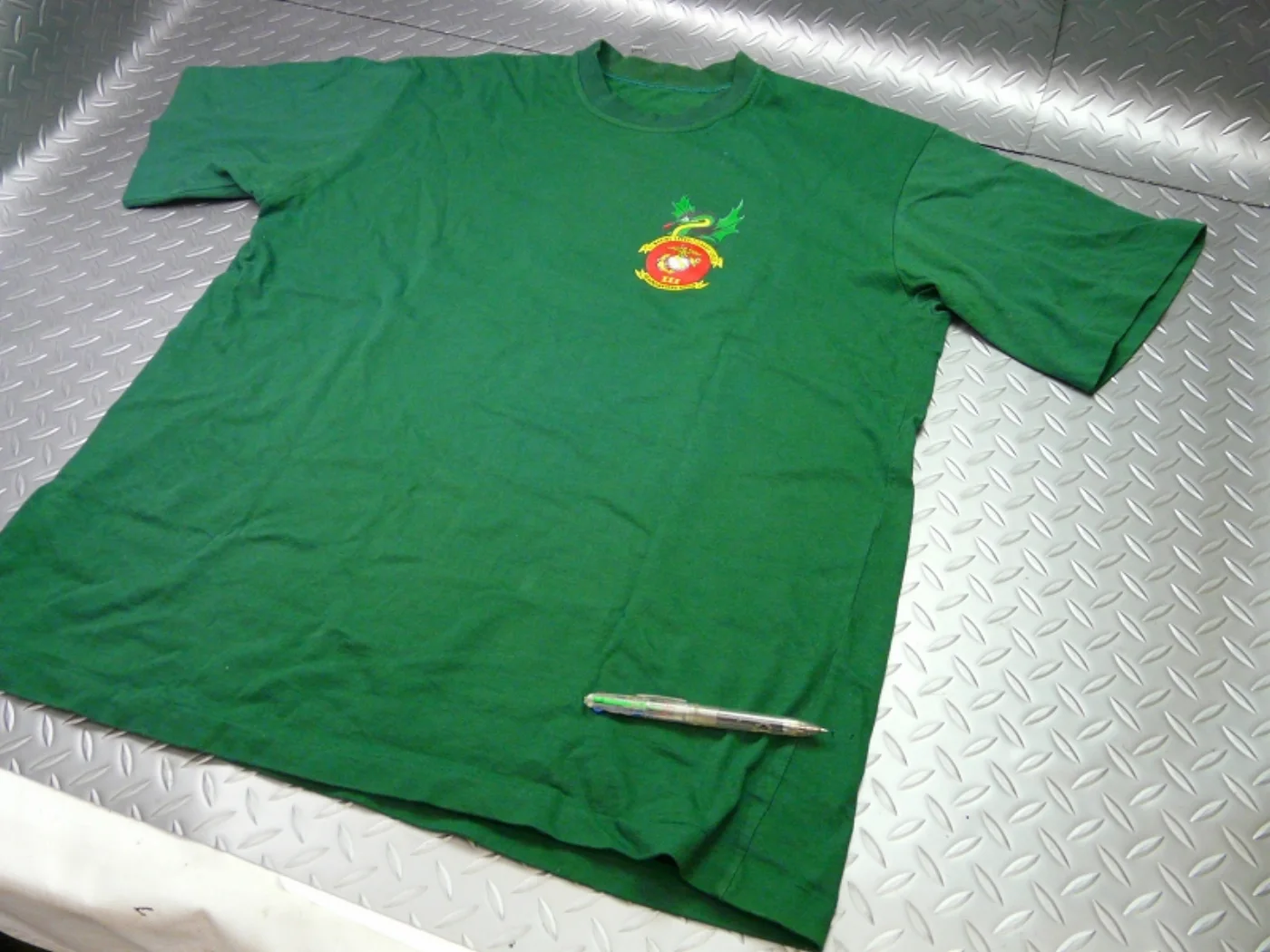 ミリタリーショップ 南国百貨店.COM|沖縄 ミリタリーTシャツ 緑 [G-880] - ミリタリーTシャツ 緑 記録写真2
