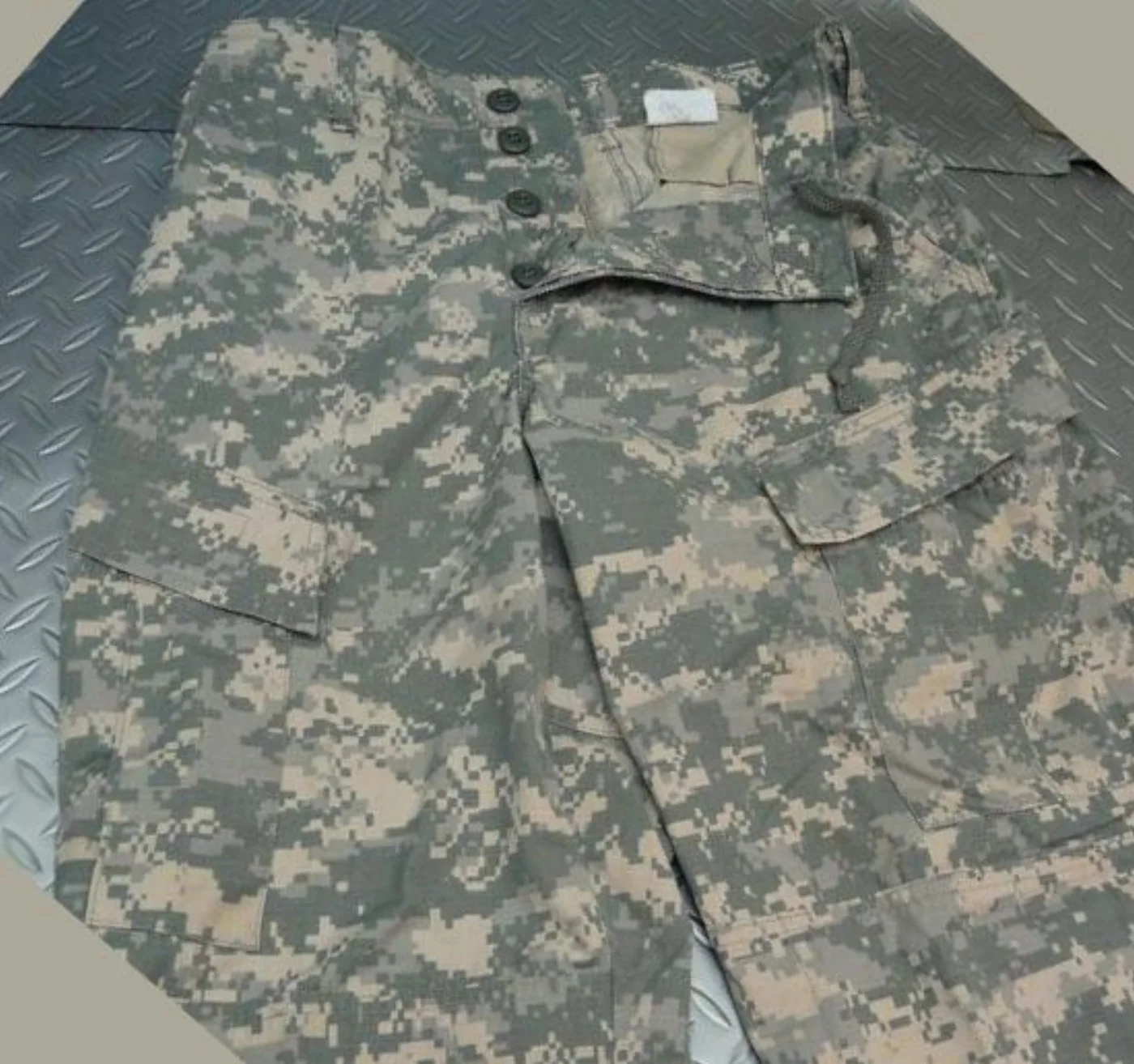 ミリタリーショップ 南国百貨店.COM|沖縄 ACU パンツ S-R 米軍放出品 [Z-1602] - ACU パンツサ 記録写真3
