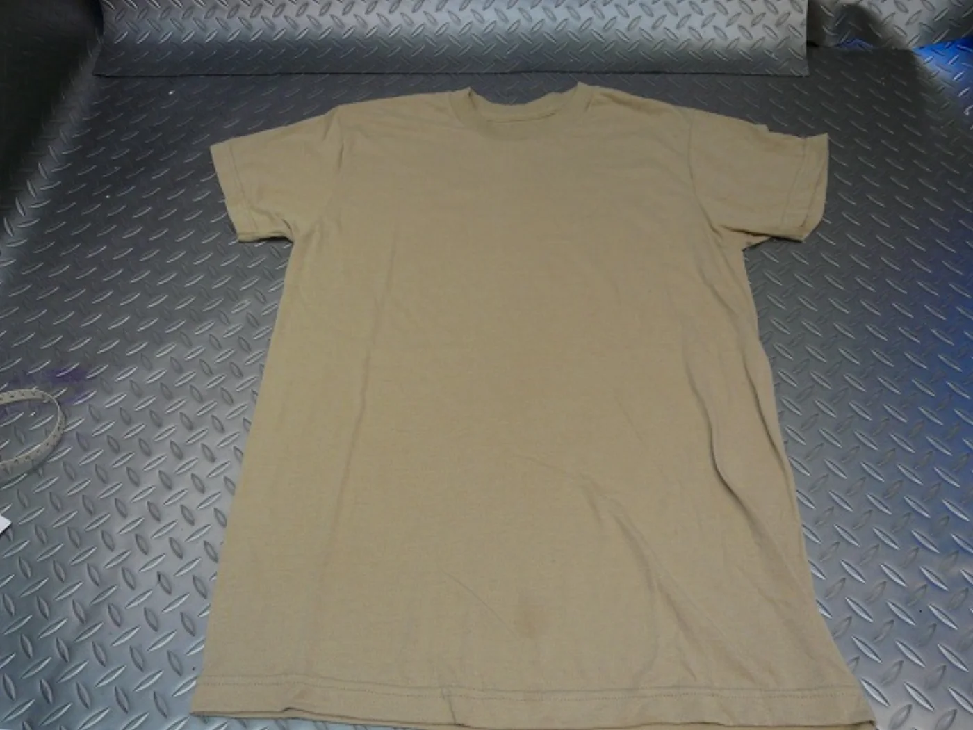 ミリタリーショップ 南国百貨店.COM|沖縄 ミリタリーTシャツ TAN [ZZ G-997 (G-999)] - ミリ 記録写真2