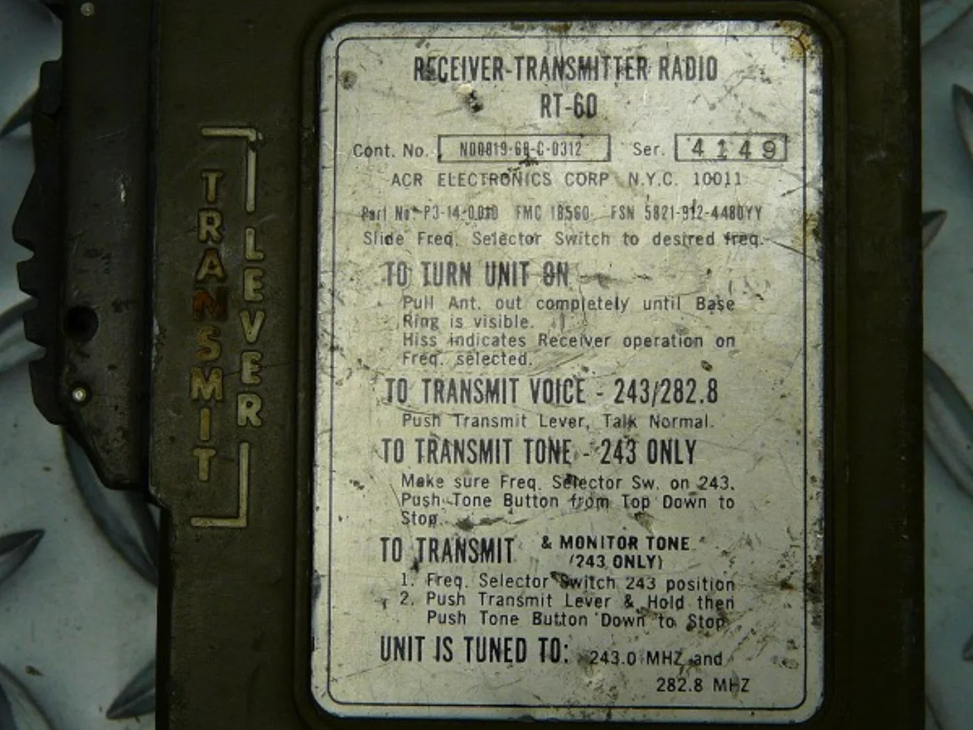 ミリタリーショップ 南国百貨店.COM|沖縄 RECEIVER TRANSMITTER RADIO RT-60 [ZZ 記録写真3