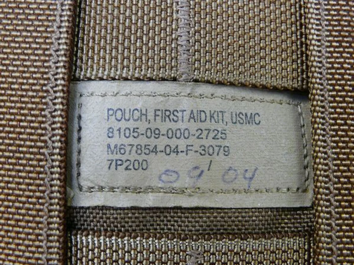 ミリタリーショップ 南国百貨店.COM|沖縄 USMC FIRST AID KIT コヨーテ 中身入り [D-1850] 記録写真5