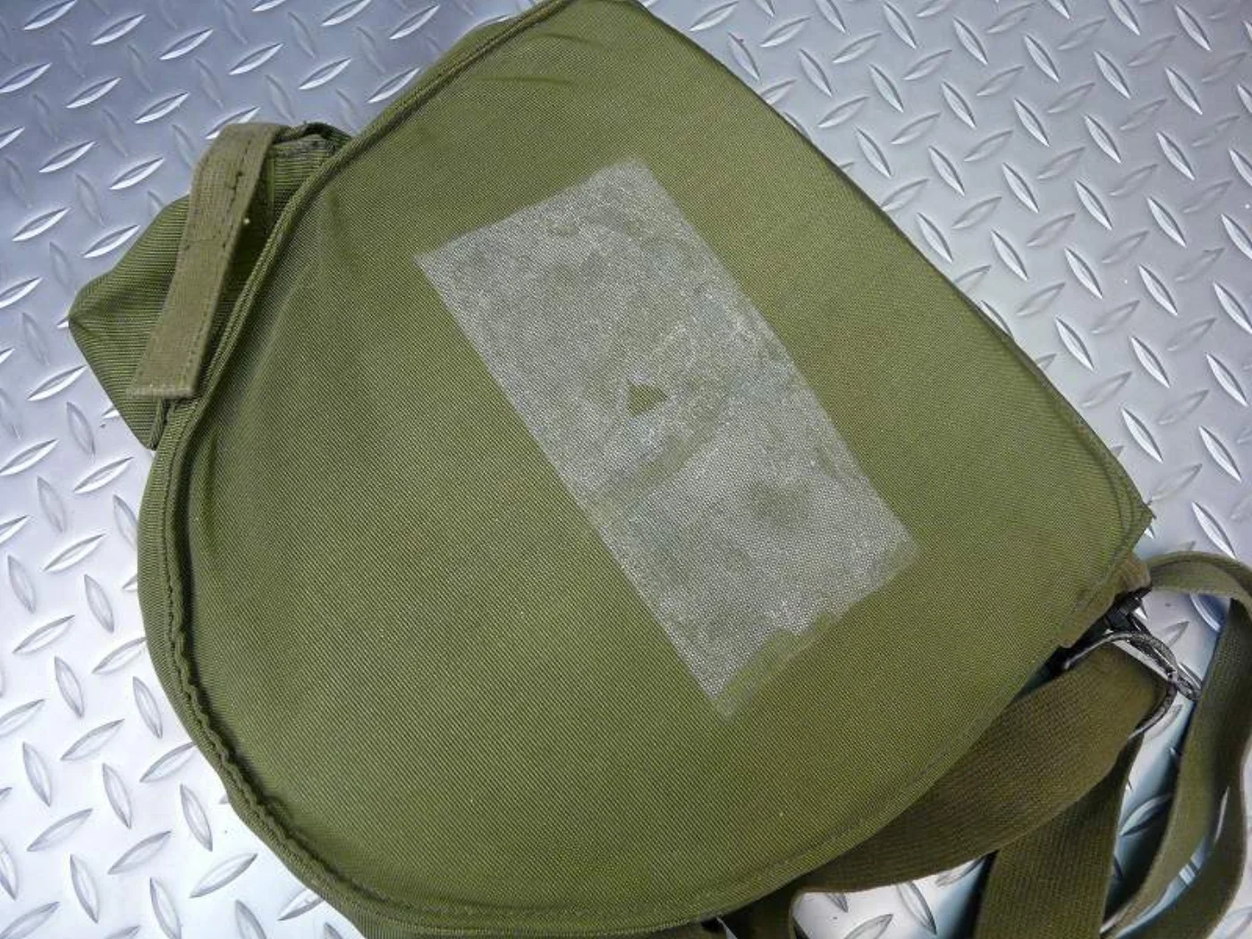 ミリタリーショップ 南国百貨店.COM|沖縄 M17 ガスマスク ベトナム戦装備品 [ZZ I-632] - M17 ガ 記録写真4