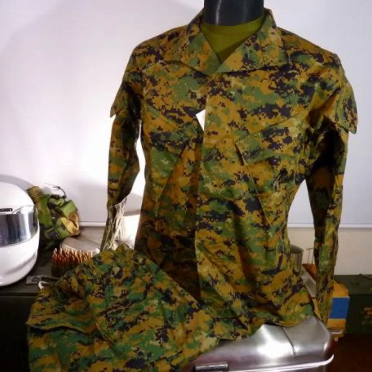 ミリタリーショップ 南国百貨店.COM|沖縄 USMC マーパット ウッドランド 上下セット S-S [ZZZ Q-20 記録写真1