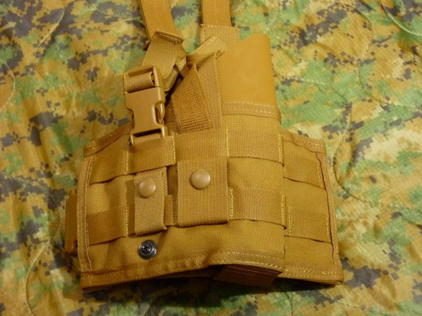 ミリタリーショップ 南国百貨店.COM|沖縄 レッグホルスター コヨーテ SPEC-OPS 新品 [ZZ Q-2034] 記録写真3