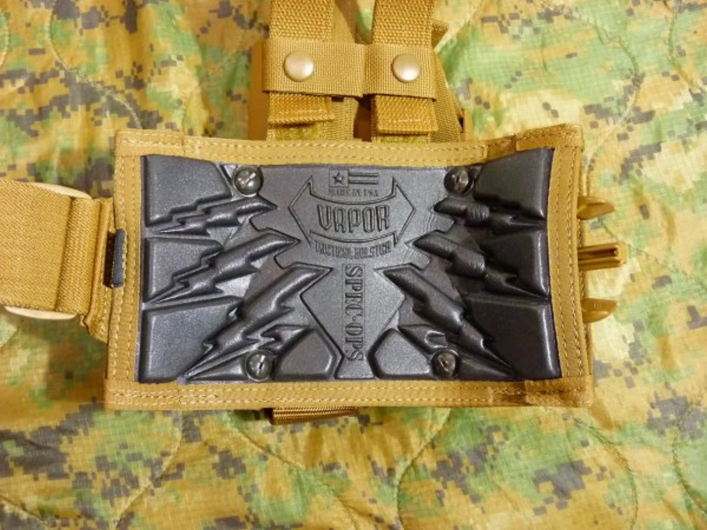 ミリタリーショップ 南国百貨店.COM|沖縄 レッグホルスター コヨーテ SPEC-OPS 新品 [ZZ Q-2034] 記録写真6