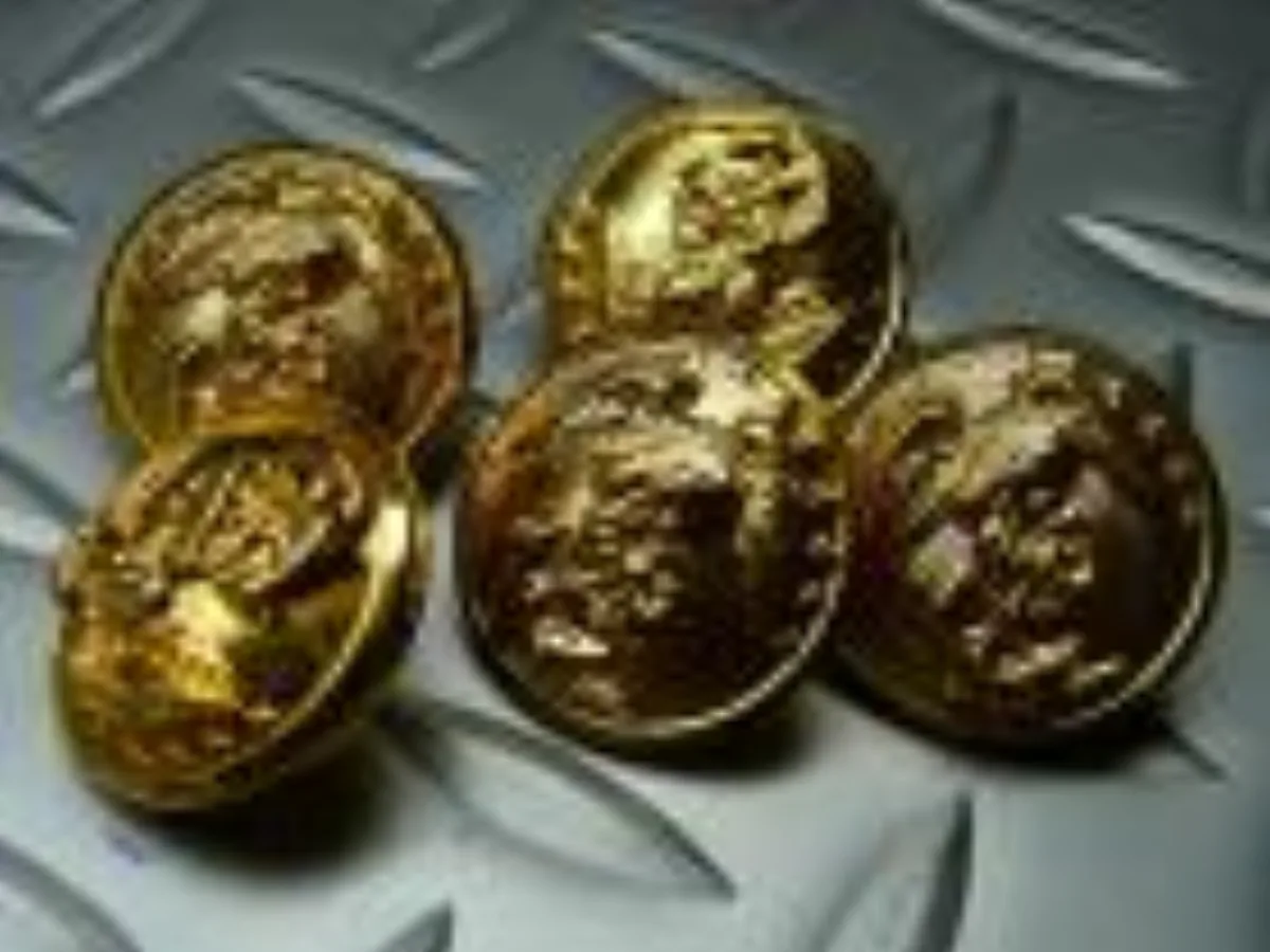 ミリタリーショップ 南国百貨店.COM|沖縄 米軍ドレスボタン ５個 [ZZ X-341] - 米軍ドレスボタン ５個セ 記録写真1