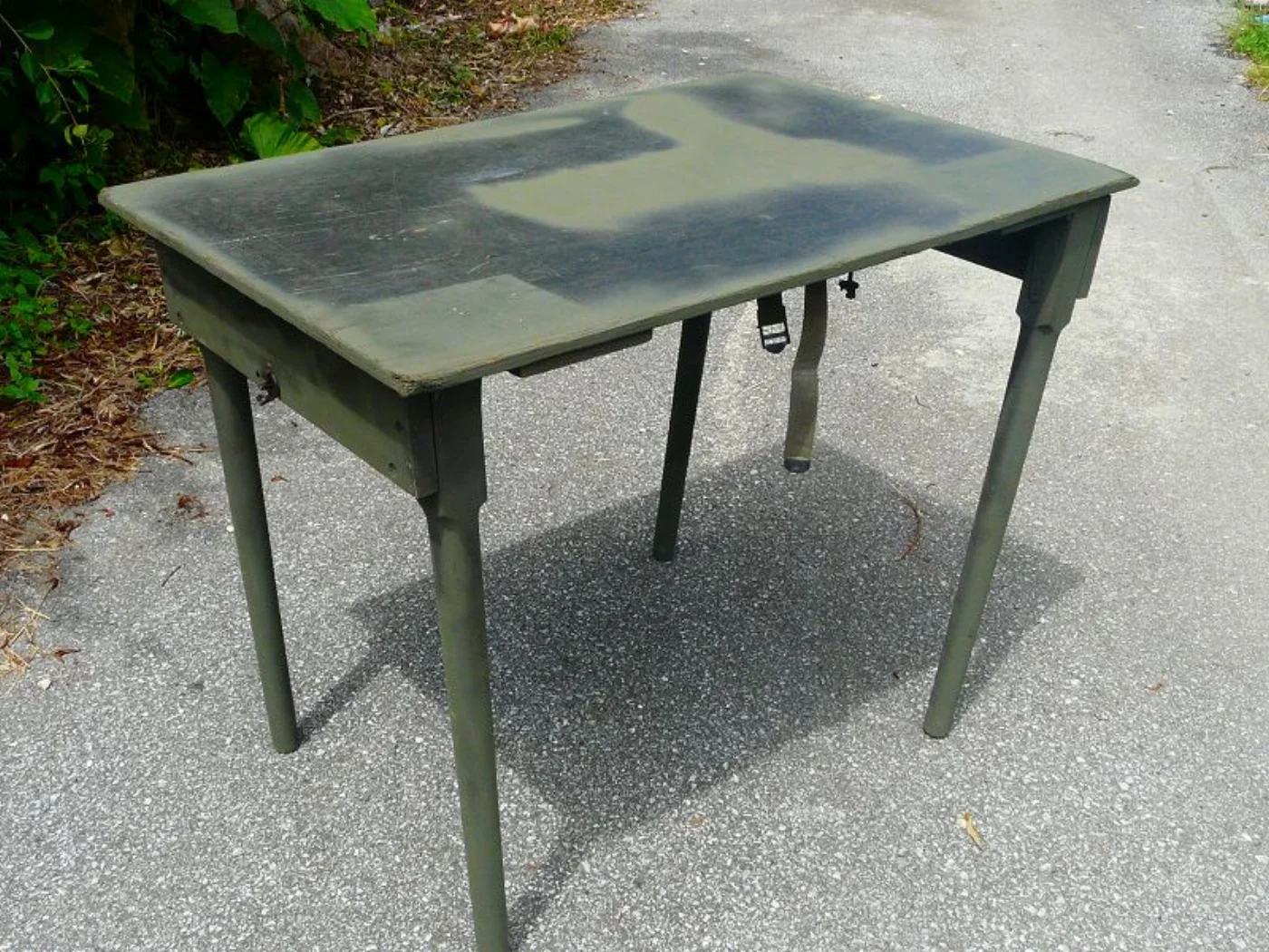 ミリタリーショップ 南国百貨店.COM|沖縄 米軍 野戦デスク 折りたたみ式 [ZZ B-1406] - 米軍 野戦デス 記録写真2