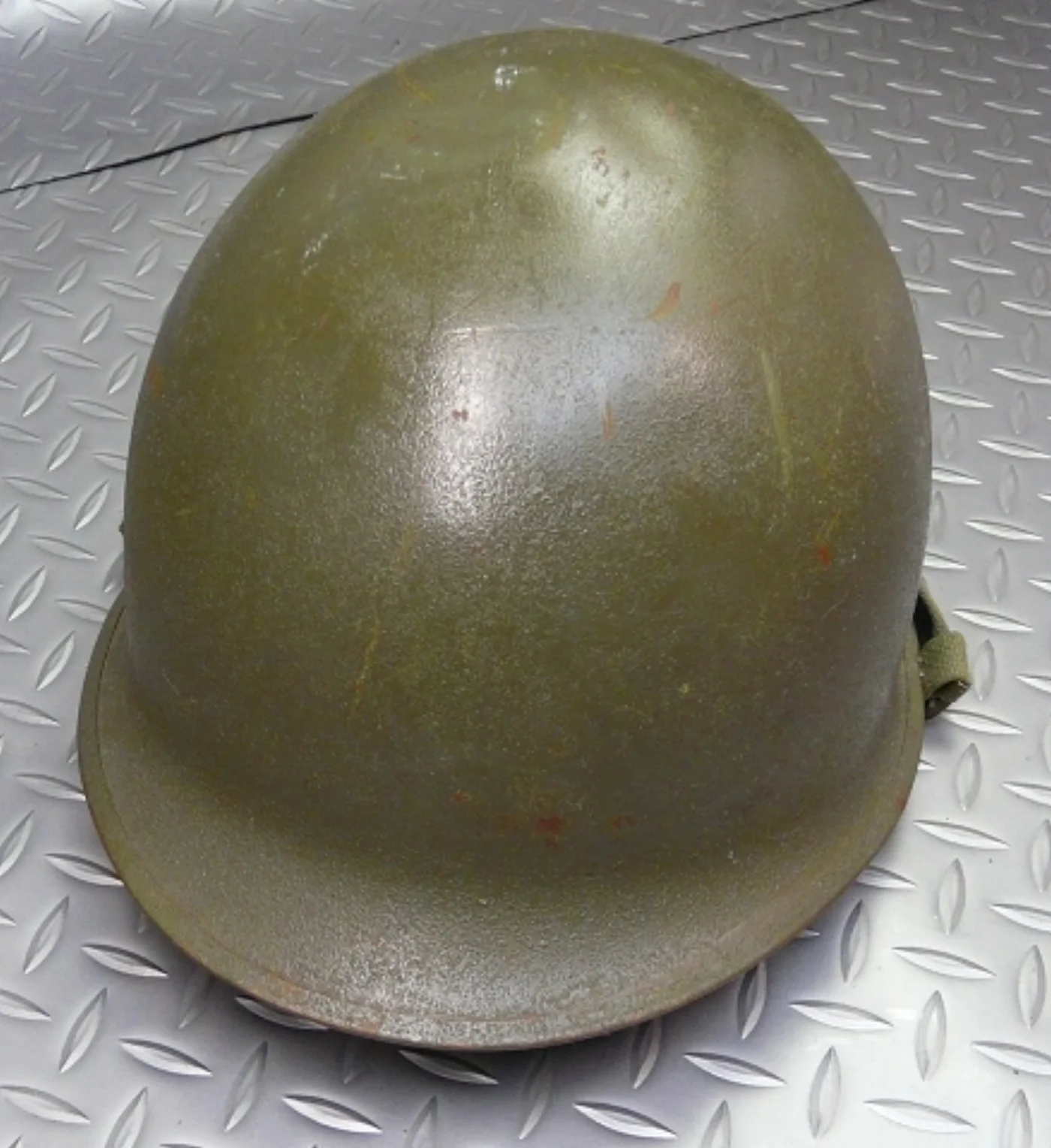 ミリタリーショップ 南国百貨店.COM|沖縄 WWⅡ US 陸軍 M1 スチール ヘルメット 米軍実物 [ZZ B-13 記録写真3