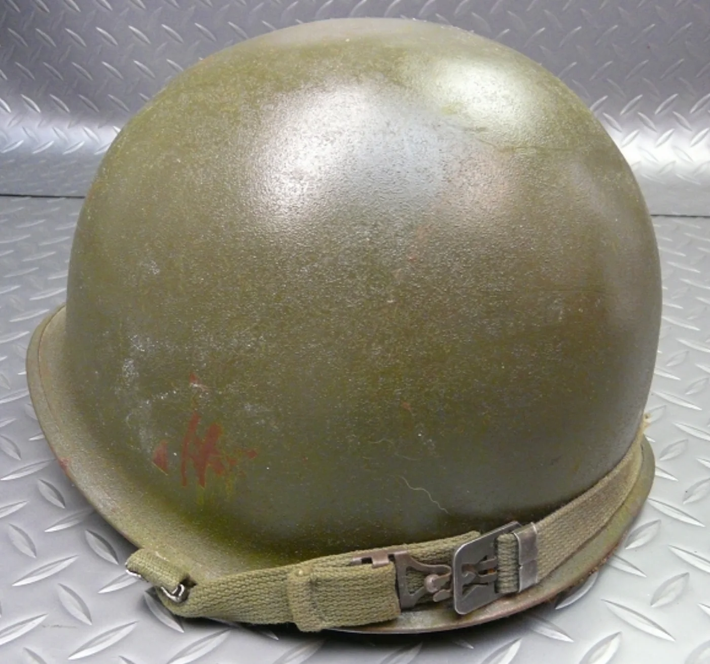 ミリタリーショップ 南国百貨店.COM|沖縄 WWⅡ US 陸軍 M1 スチール ヘルメット 米軍実物 [ZZ B-13 記録写真4