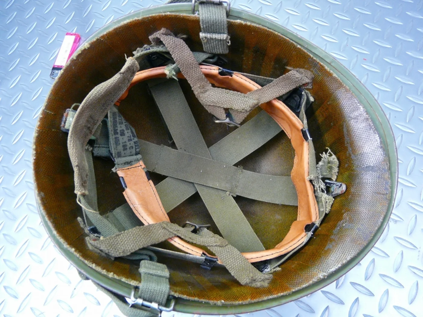 ミリタリーショップ 南国百貨店.COM|沖縄 WWⅡ US 陸軍 M1 スチール ヘルメット 米軍実物 [ZZ B-13 記録写真5