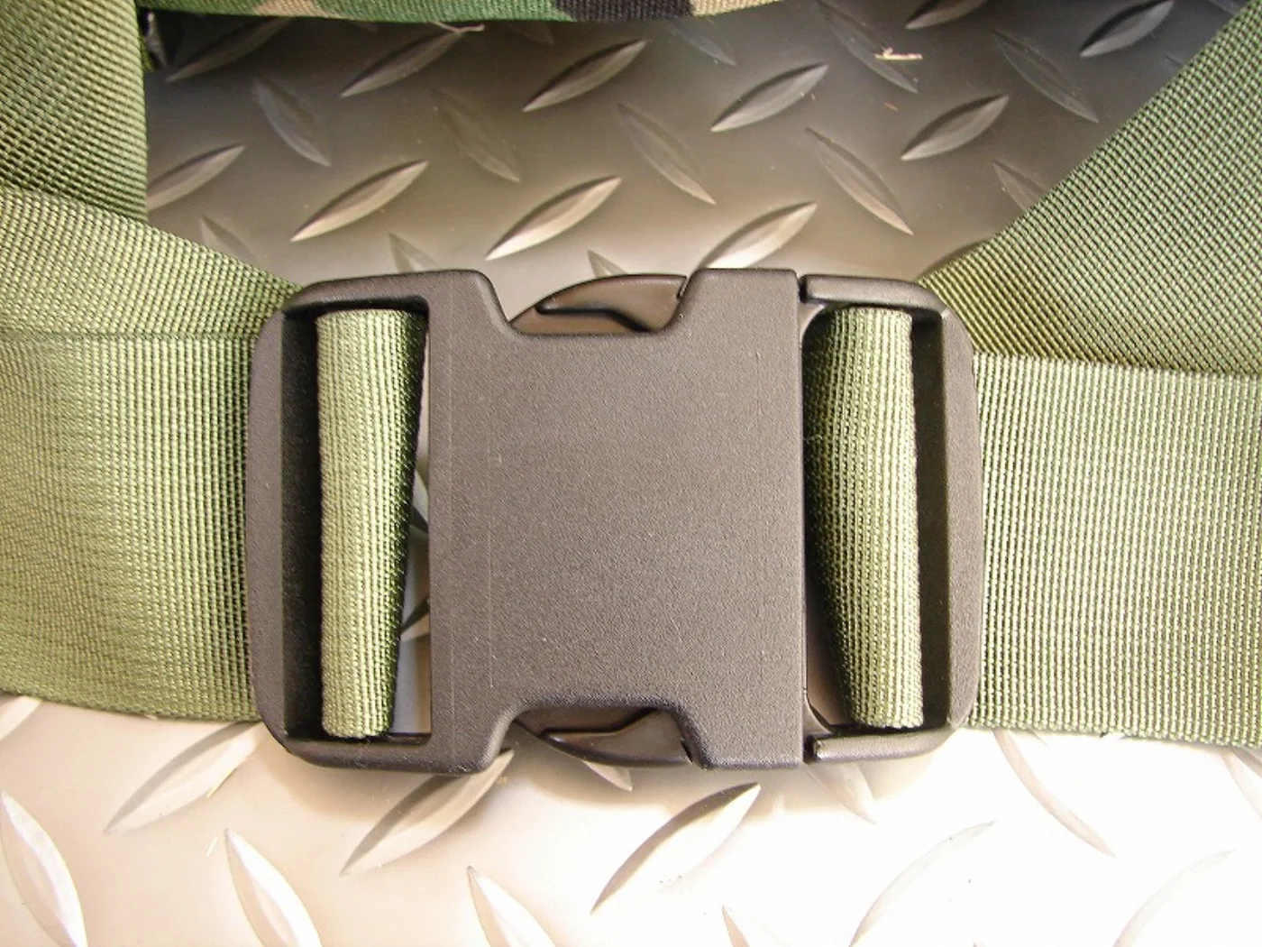 ミリタリーショップ 南国百貨店.COM|沖縄 ウエストバッグ [ZZ FK-603] - ウエストバッグ米軍放出品 記録写真4