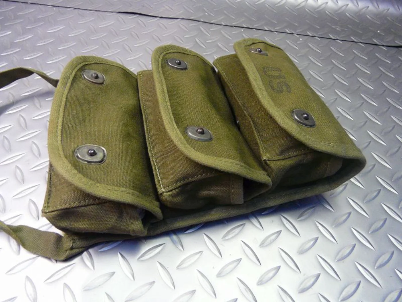 ミリタリーショップ 南国百貨店.COM|沖縄 ベトナム戦 CARRIER GRENADE 3 POCKET 極上品 [Z 記録写真5