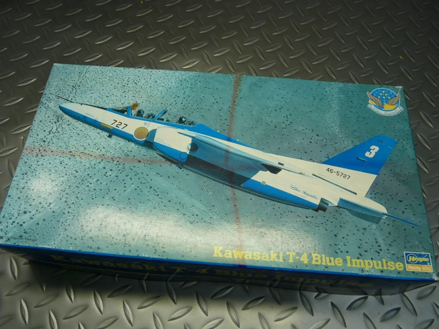 ミリタリーショップ 南国百貨店.COM|沖縄 Kawasaki T-4 Blue Impulse プラモデル [ZZ X 記録写真2