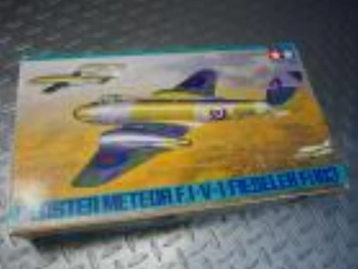 ミリタリーショップ 南国百貨店.COM|沖縄 戦闘機プラモデル FIESELER Fi103 [ZZ X-319] - 記録写真1