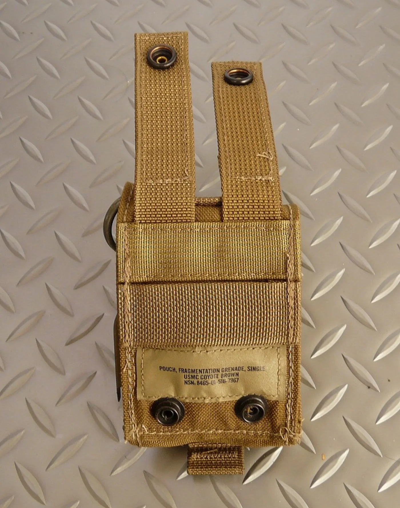 ミリタリーショップ 南国百貨店.COM|沖縄 USMC グレネードポーチ 新品 １個 [ZZ FK-893] - USM 記録写真5