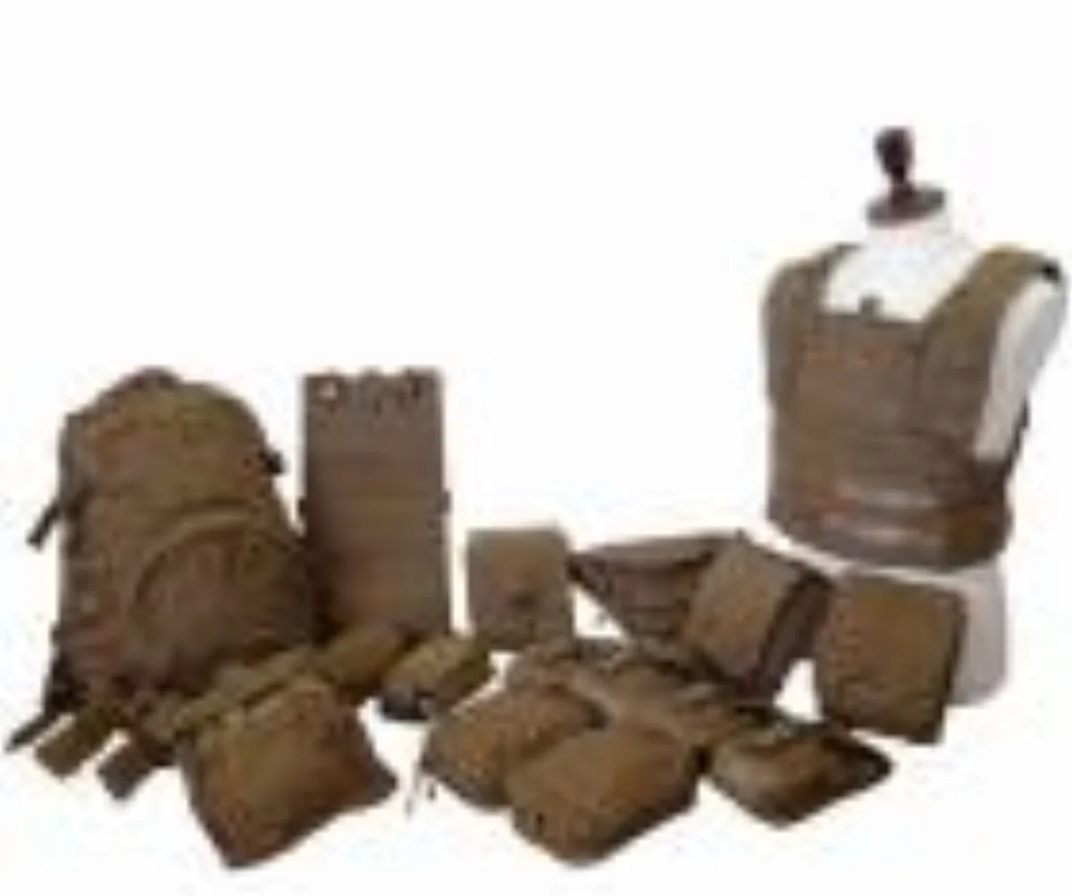 ミリタリーショップ 南国百貨店.COM|沖縄 USMC SHOOTER 装備品１８点セット コヨーテ 新品 [Z 201 記録写真1