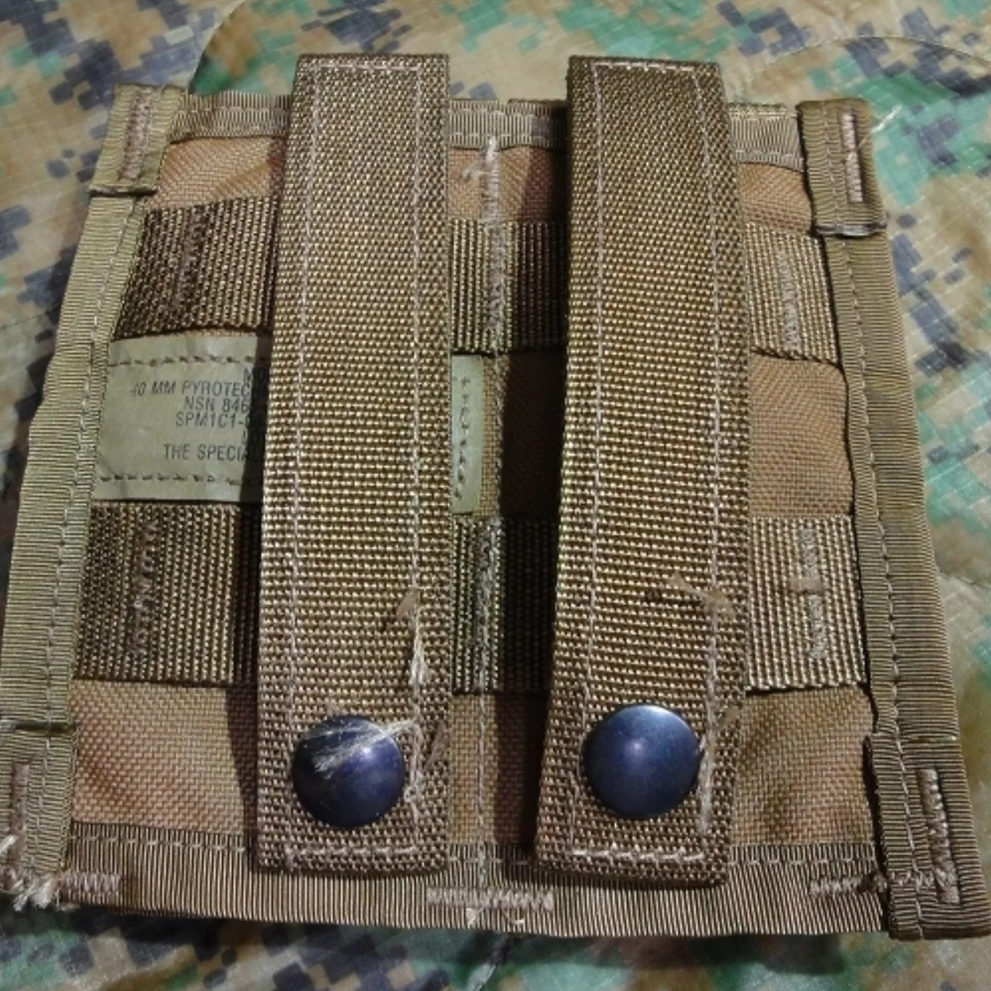 ミリタリーショップ 南国百貨店.COM|沖縄 MOLLE II 40MM PYROTECHNIC POUCH(W) コヨ 記録写真3