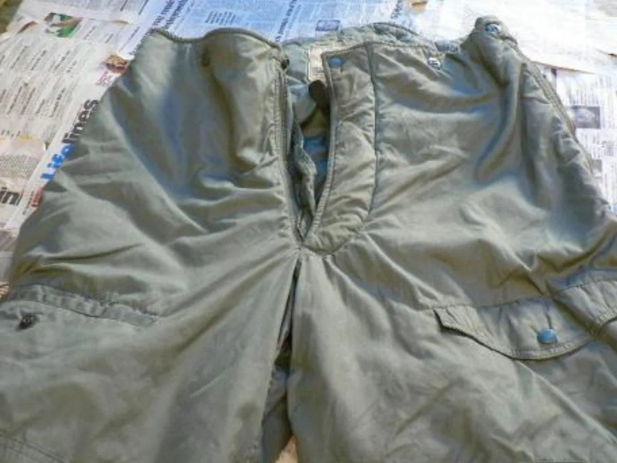 ミリタリーショップ 南国百貨店.COM|沖縄 貴重品 USAF TROUSERS AIRCREW パンツ 1962年 [ 記録写真1