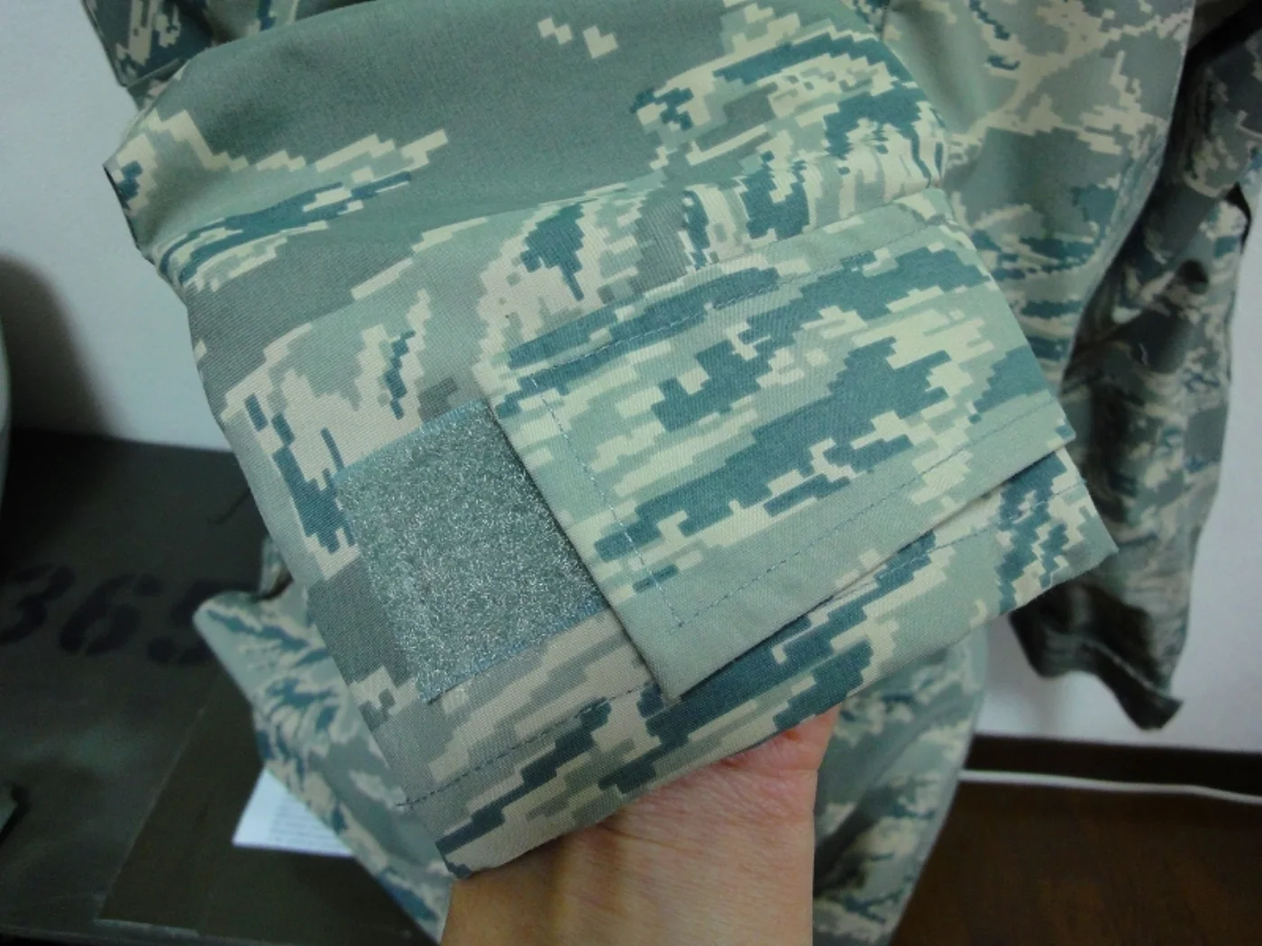 ミリタリーショップ 南国百貨店.COM|沖縄 USAF ゴアテックスパーカー上下セット M-R 極上品 [Q-1794] 記録写真8