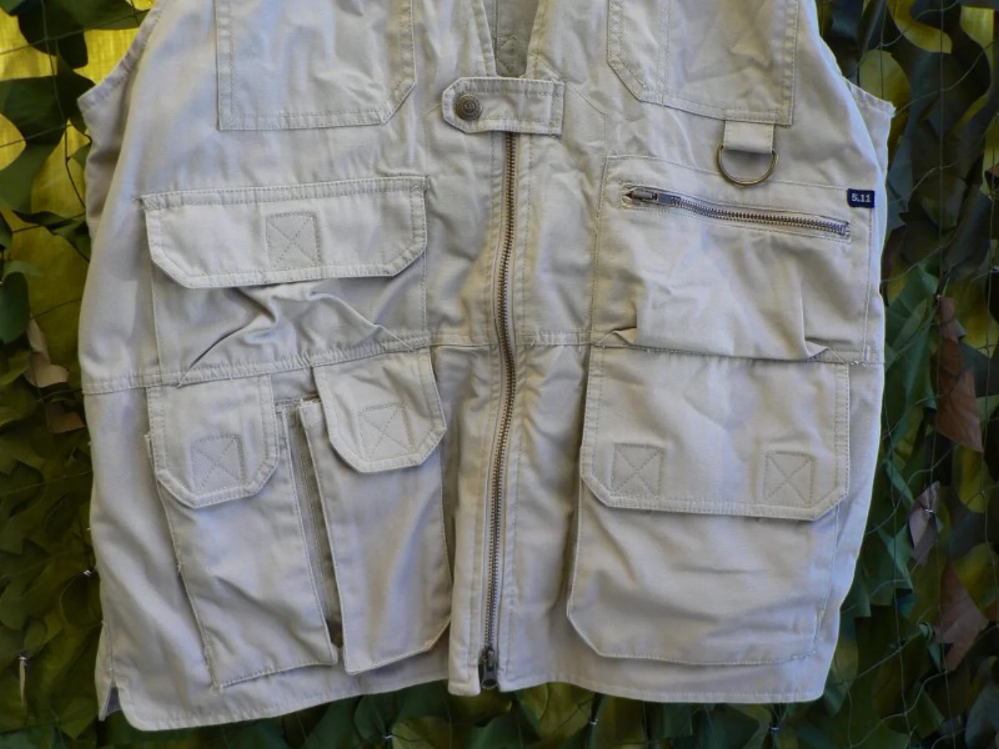 ミリタリーショップ 南国百貨店.COM|沖縄 5.11 TACTICAL ベスト L [ZZ G-527] - 5.11 記録写真6