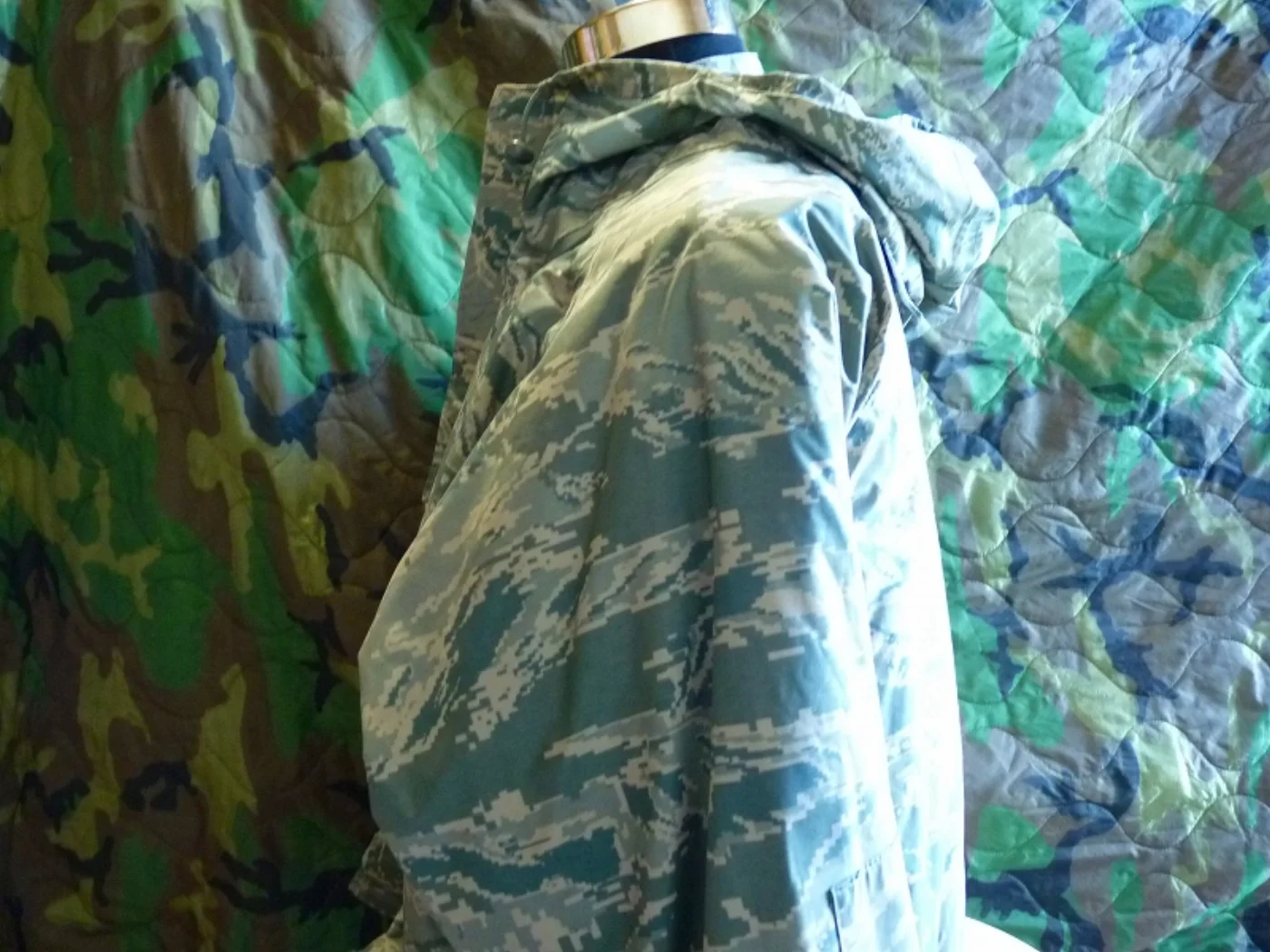 ミリタリーショップ 南国百貨店.COM|沖縄 ABU 米軍エアフォース レインジャケット(ライナー付き) M [ZZZ 記録写真6