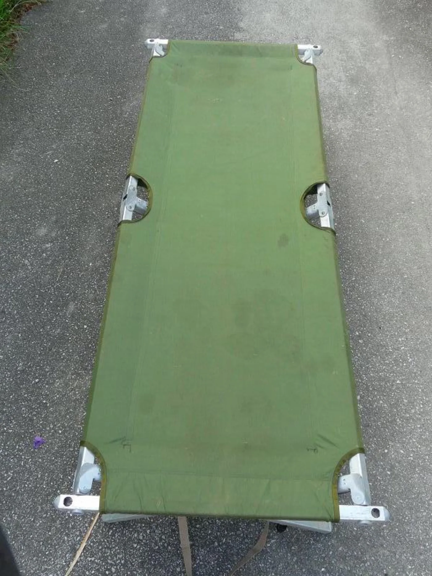 ミリタリーショップ 南国百貨店.COM|沖縄 GIコット 野戦用 折りたたみベッド [ZZ B-1377] - 米軍実物 記録写真2
