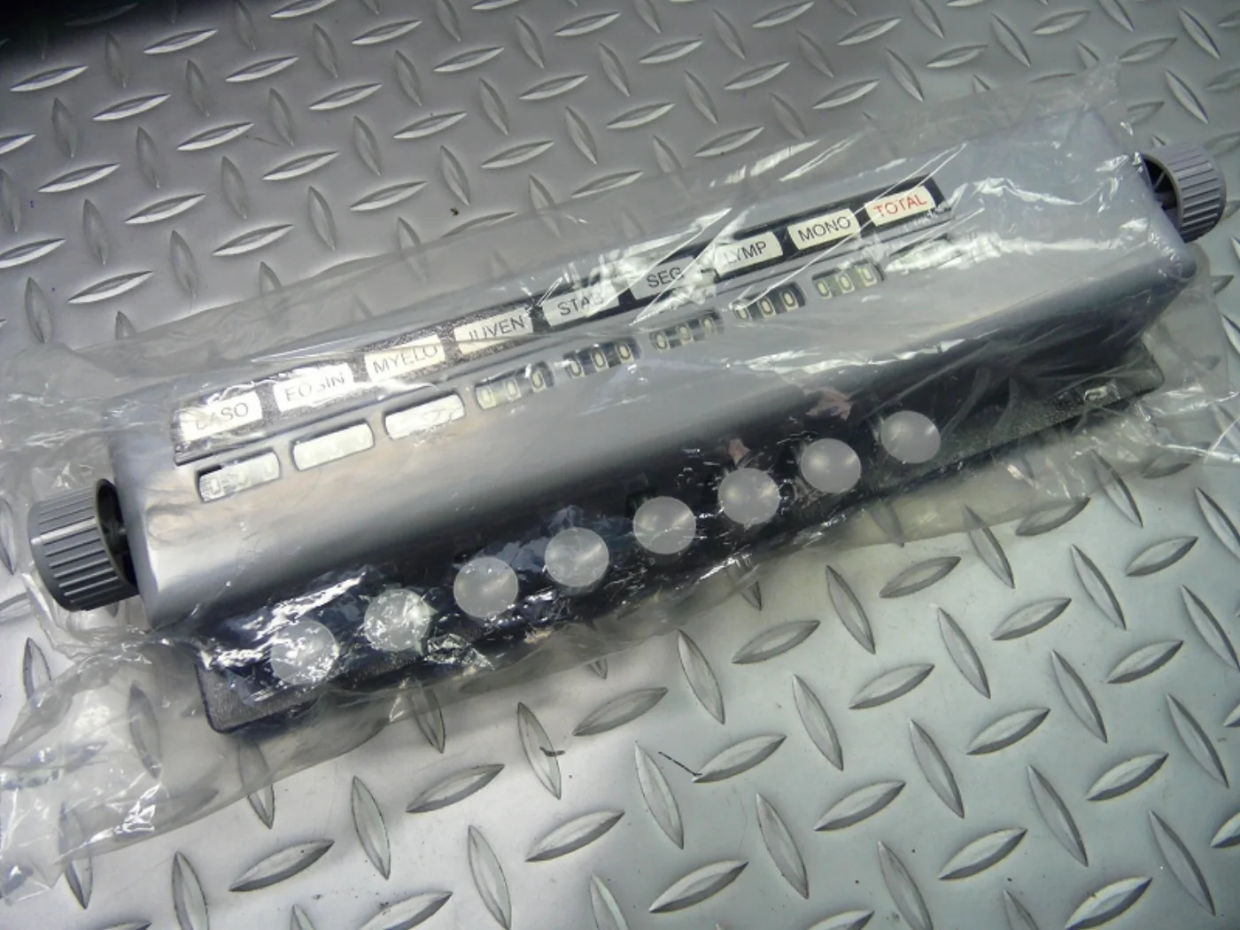 ミリタリーショップ 南国百貨店.COM|沖縄 ８連カウンター 新品 [ZZ D-1754] - ８連カウンター程度：米軍 記録写真6