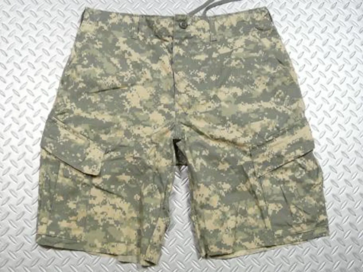 ミリタリーショップ 南国百貨店.COM|沖縄 ACU パンツ ARMY新型ユニフォーム M 半ズボン [ZZZ Q-51 記録写真1