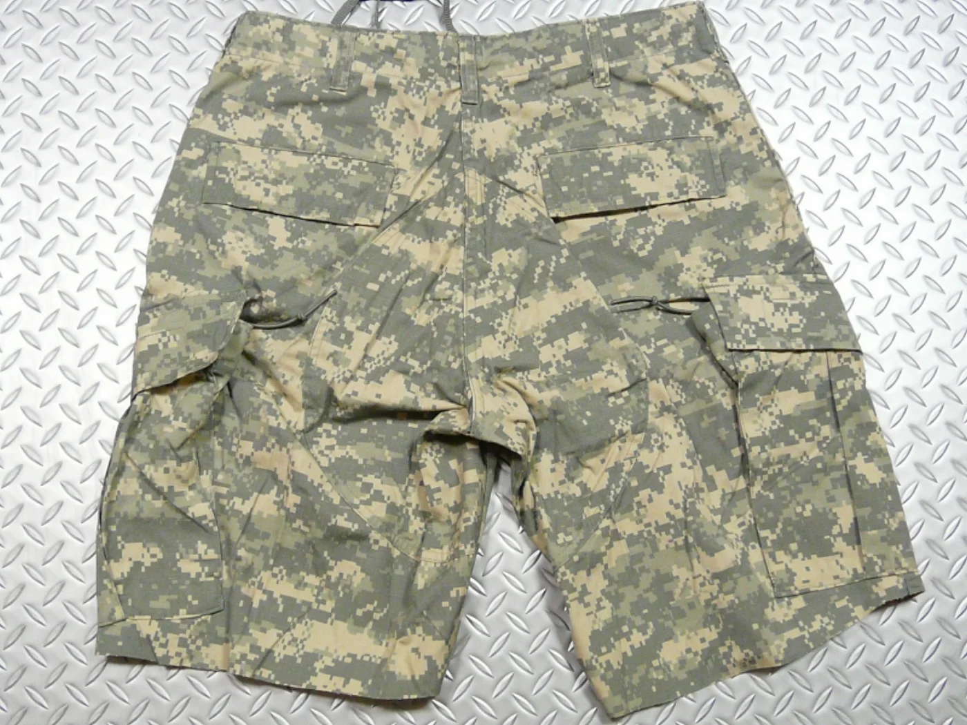 ミリタリーショップ 南国百貨店.COM|沖縄 ACU パンツ ARMY新型ユニフォーム M 半ズボン [ZZZ Q-51 記録写真6